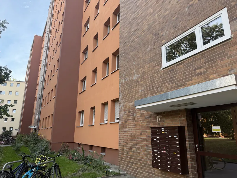 1-Zimmer-Wohnung in Spandau mit WBS ab 140 — photo 1